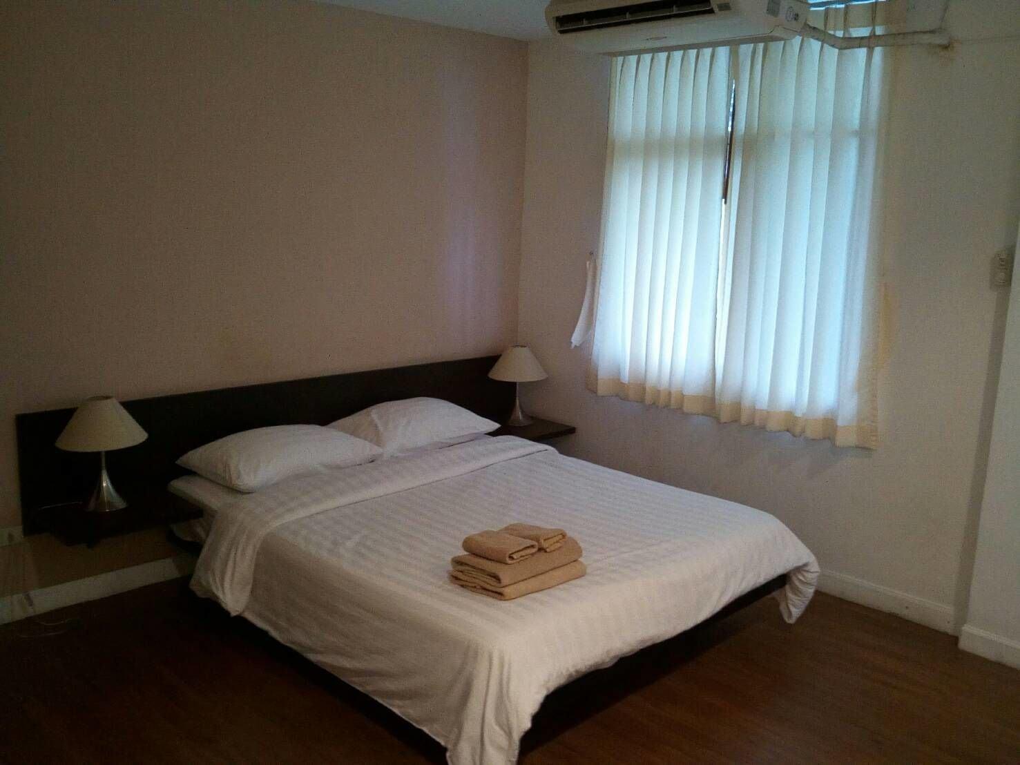 G9Bangkok Hostel Buitenkant foto