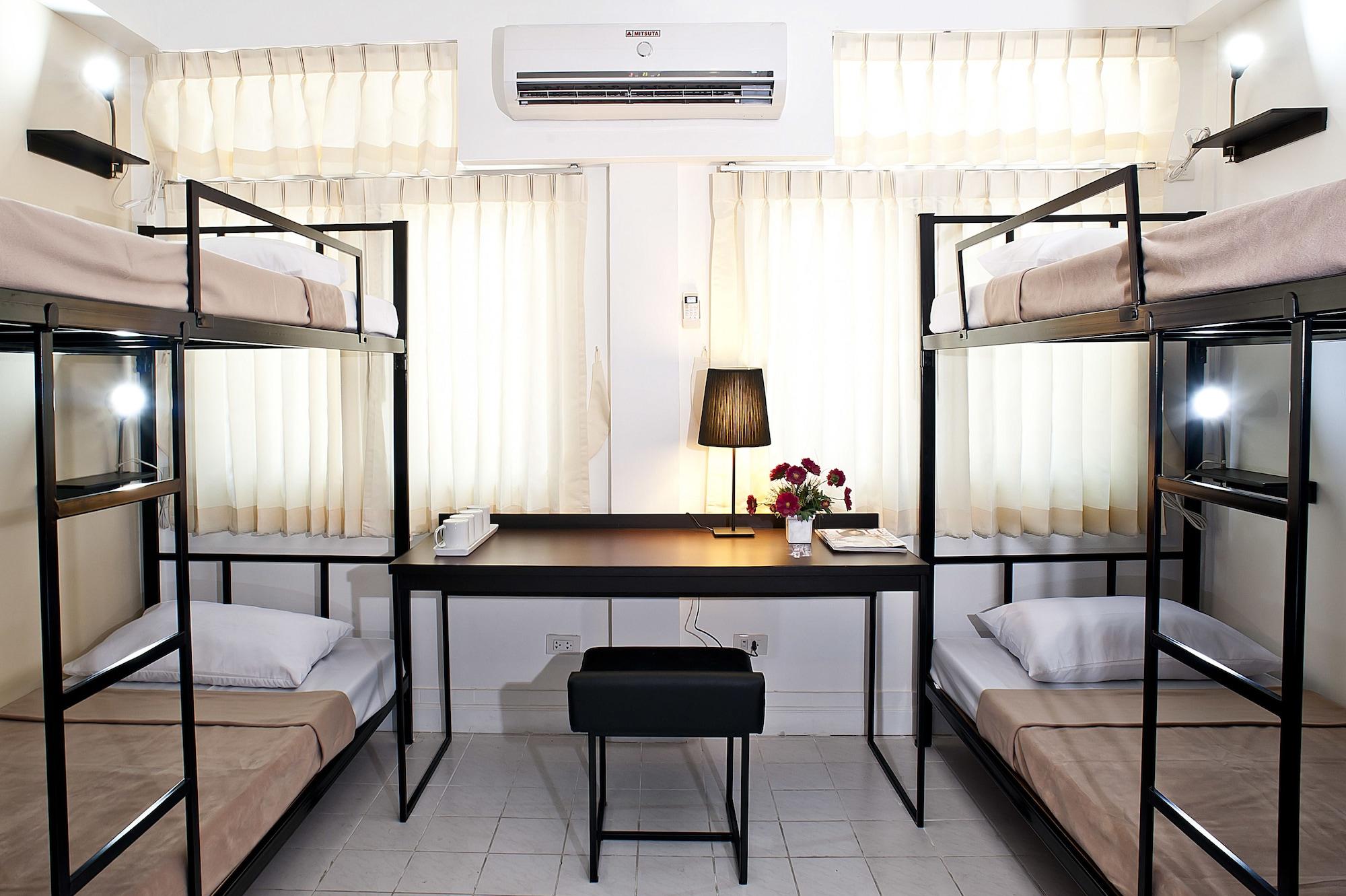 G9Bangkok Hostel Buitenkant foto