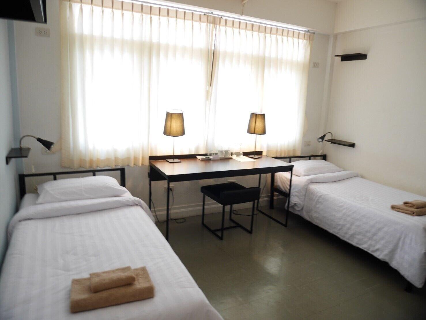 G9Bangkok Hostel Buitenkant foto