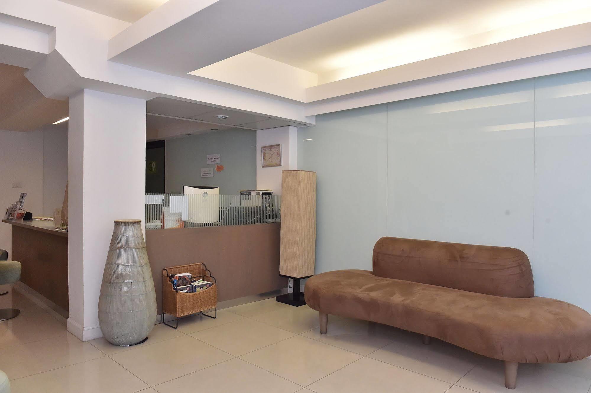 G9Bangkok Hostel Buitenkant foto